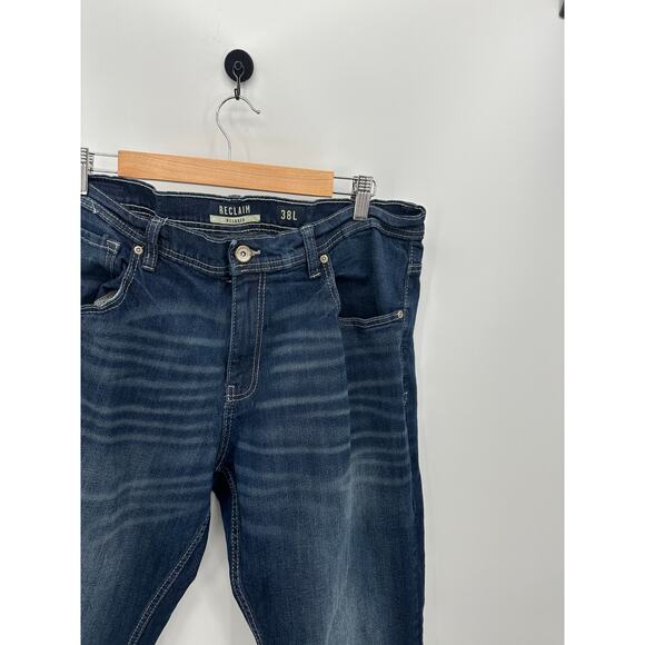 Buckle Reclaim Denim Jeans Men 38L x33 Relaxed Dark Wash Cotton Stretch - Picture 4 of 9